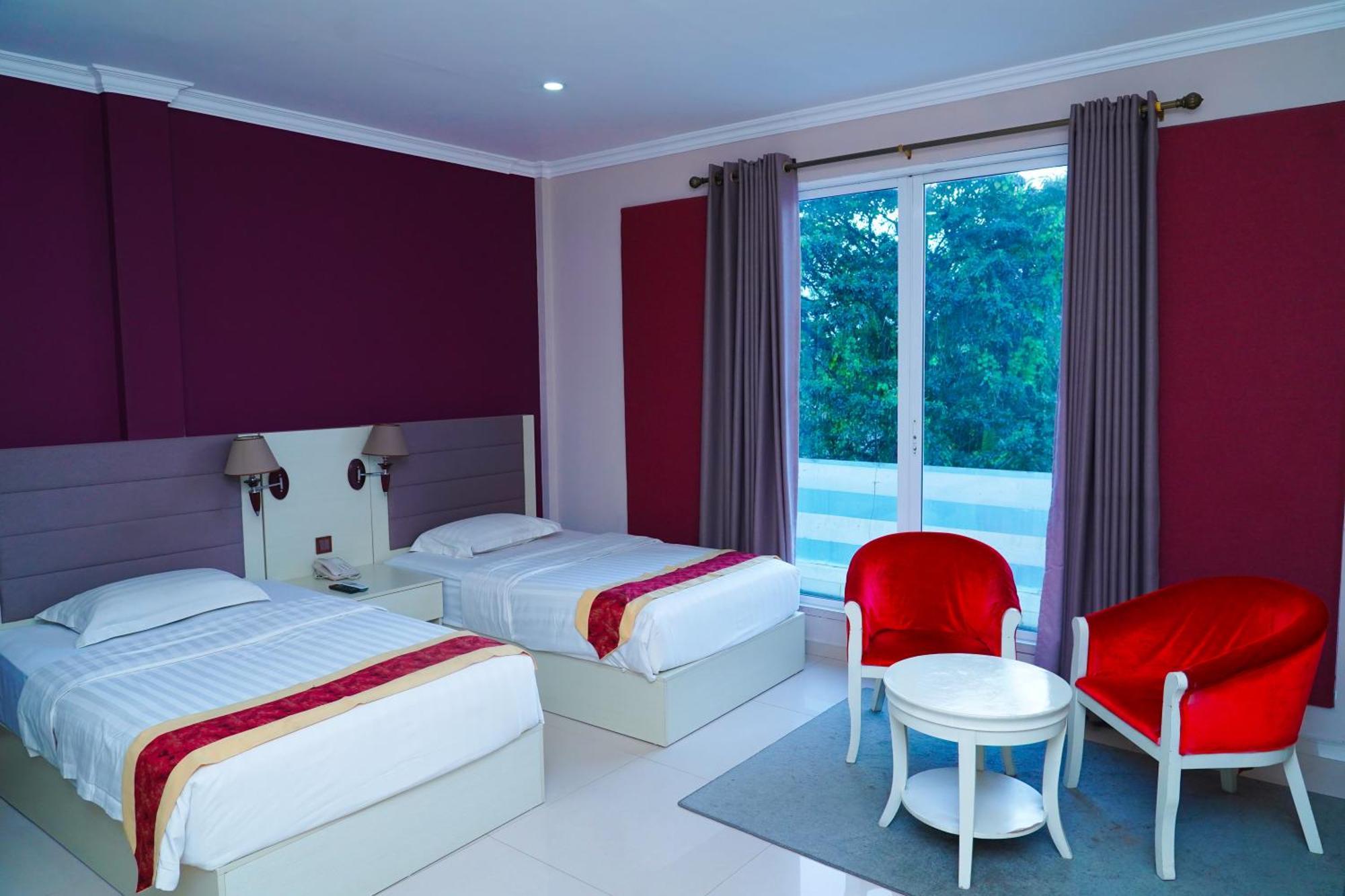 Tilko City Hotel Джафна Экстерьер фото