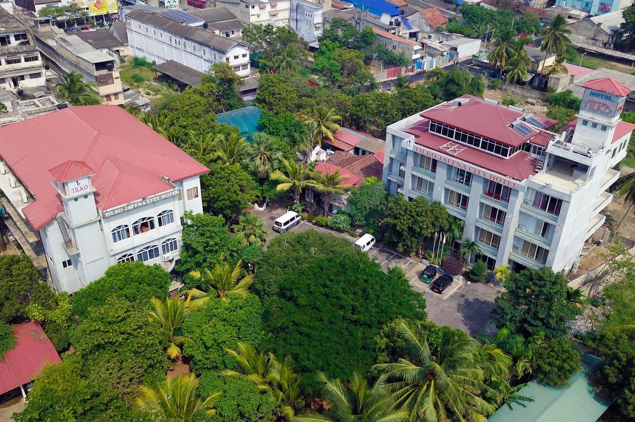Tilko City Hotel Джафна Экстерьер фото